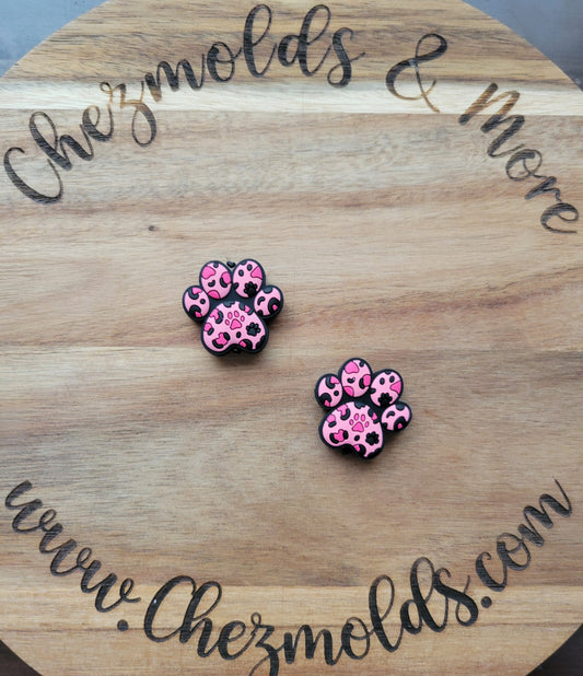 pink leopard paw- Silicone focal Bead