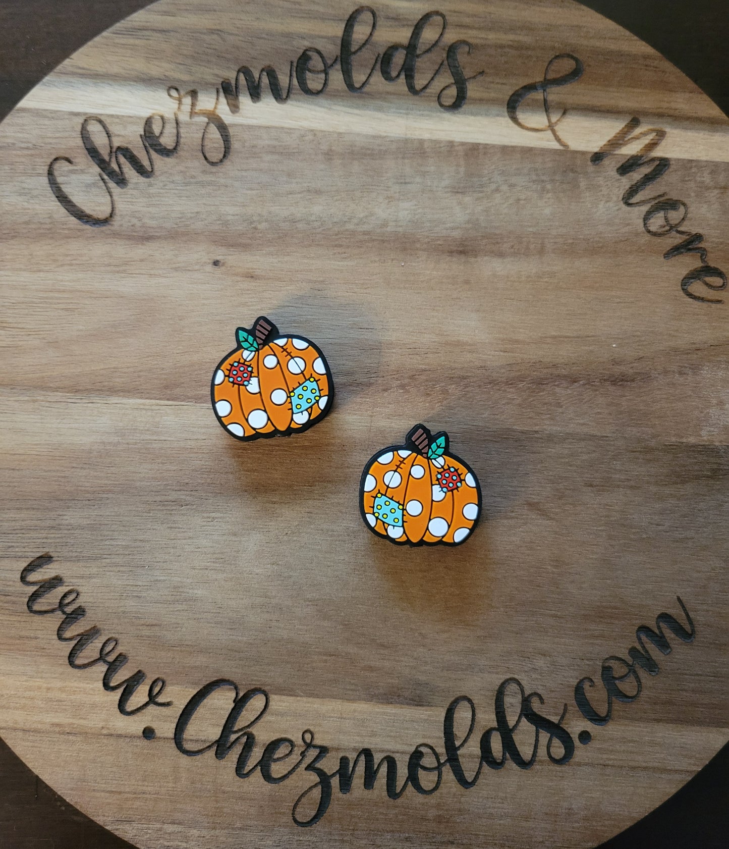 Pumpkin patches- Silicone focal Bead