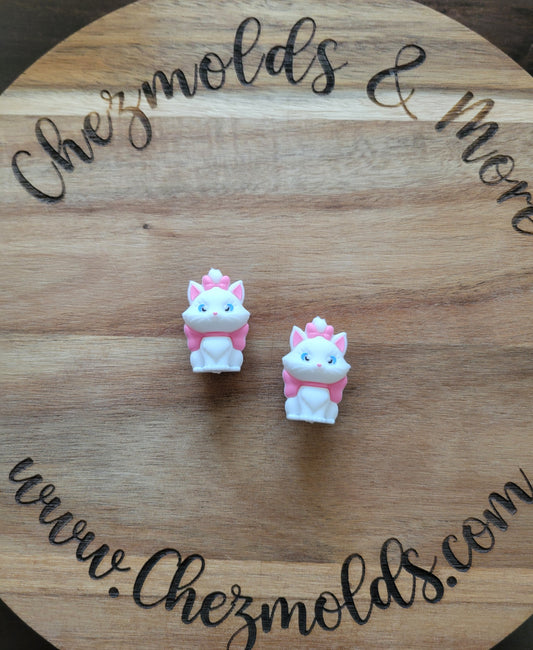 3D white cat- Silicone focal Bead