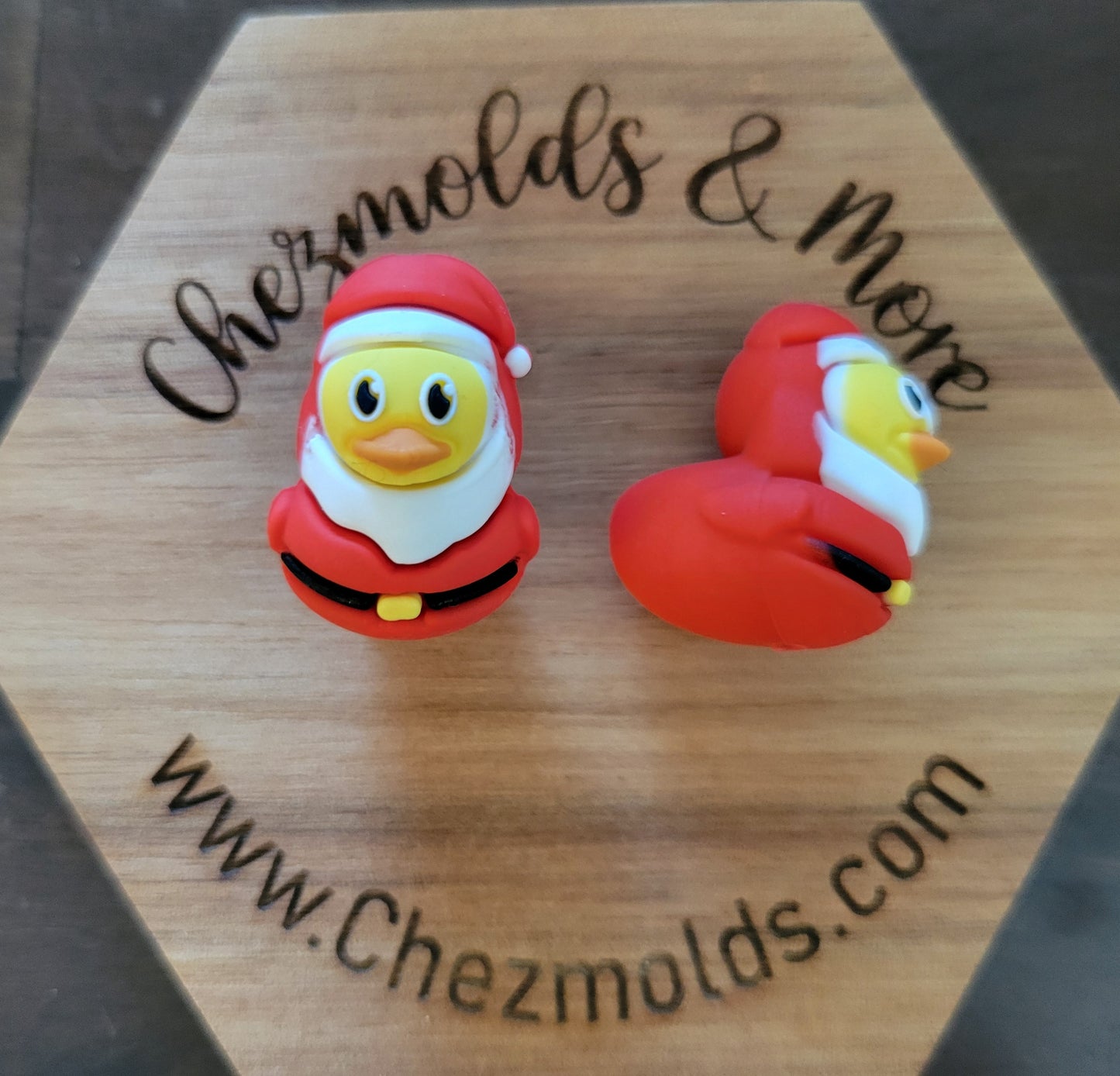 3D santa ducky- Silicone focal Bead