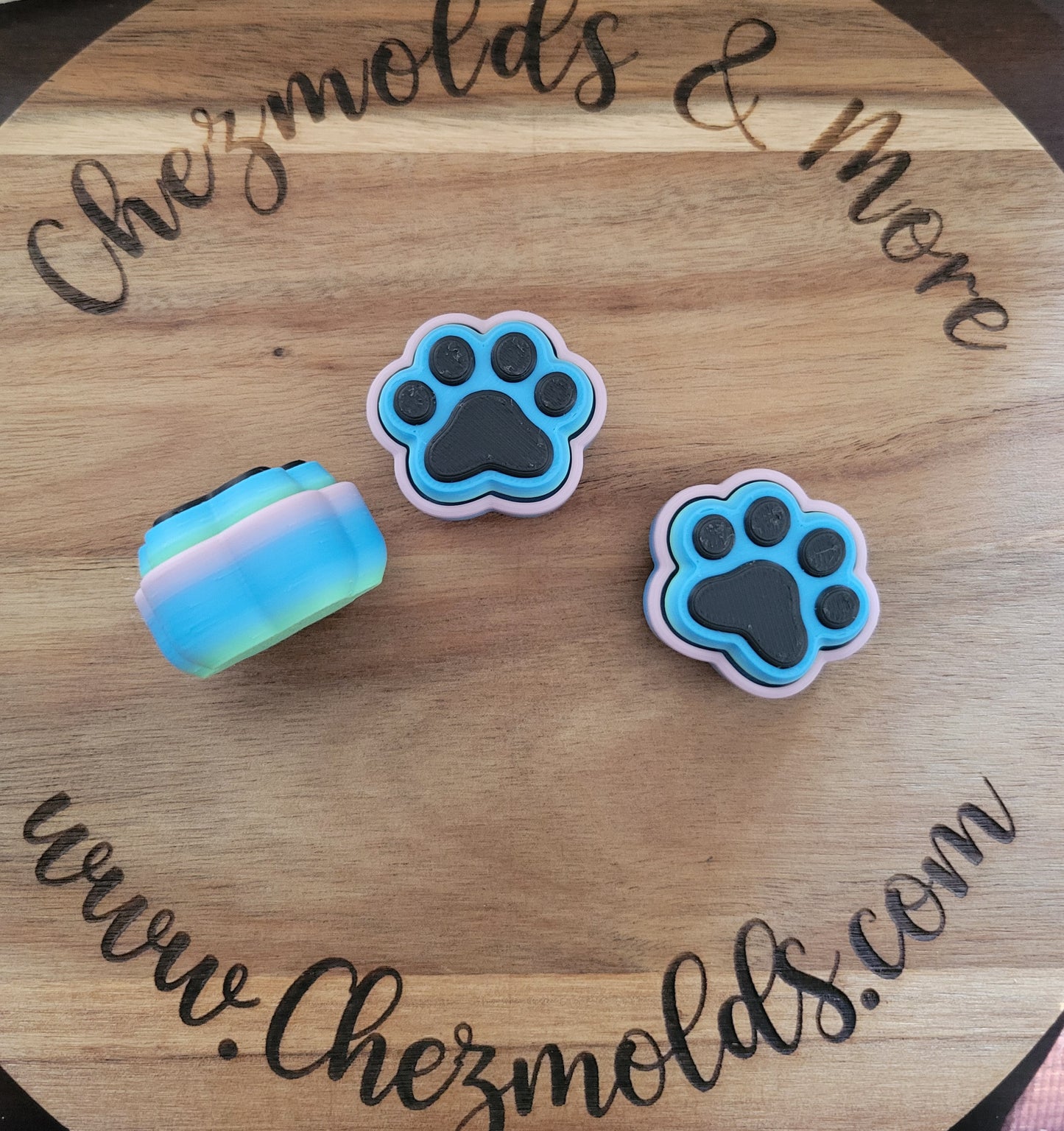 CE 3d printed  fidget clicker- with keychain hole - rainbow pastel paw