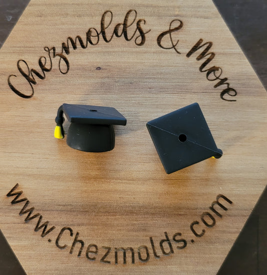 3d grad cap- Silicone focal Bead