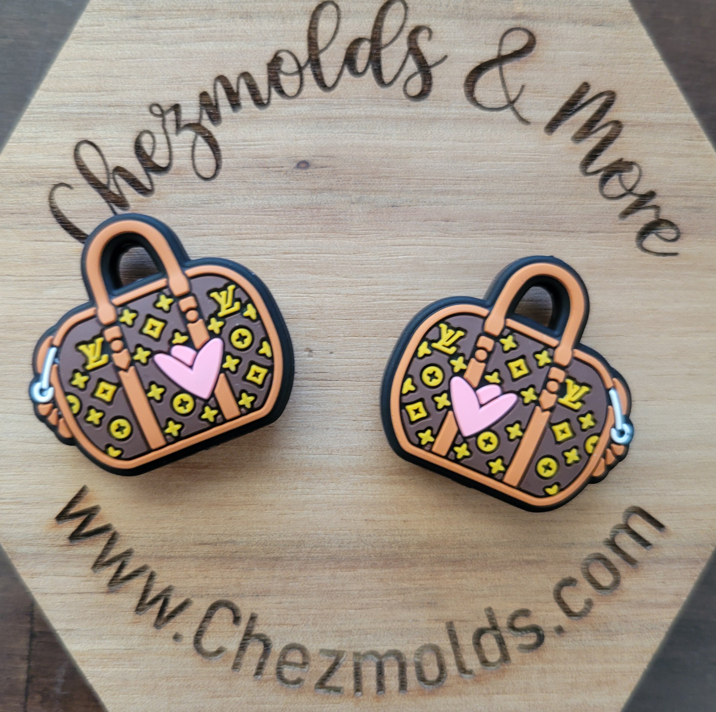 lv heart purse- Silicone focal Bead – ChezMolds & More
