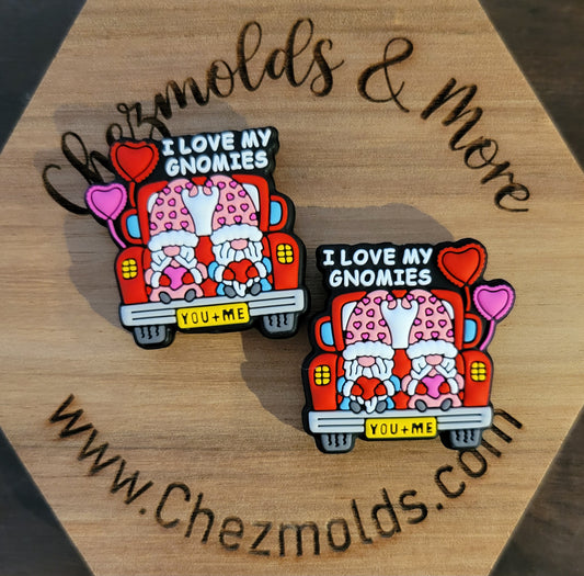 i love my gnomies- silicone focal Bead