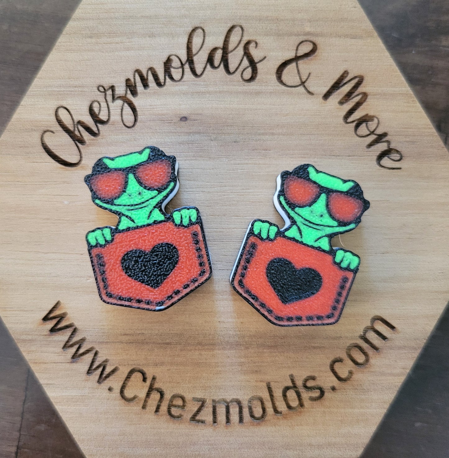 CE 3d printed focal Bead-Cutie pocket Hugs