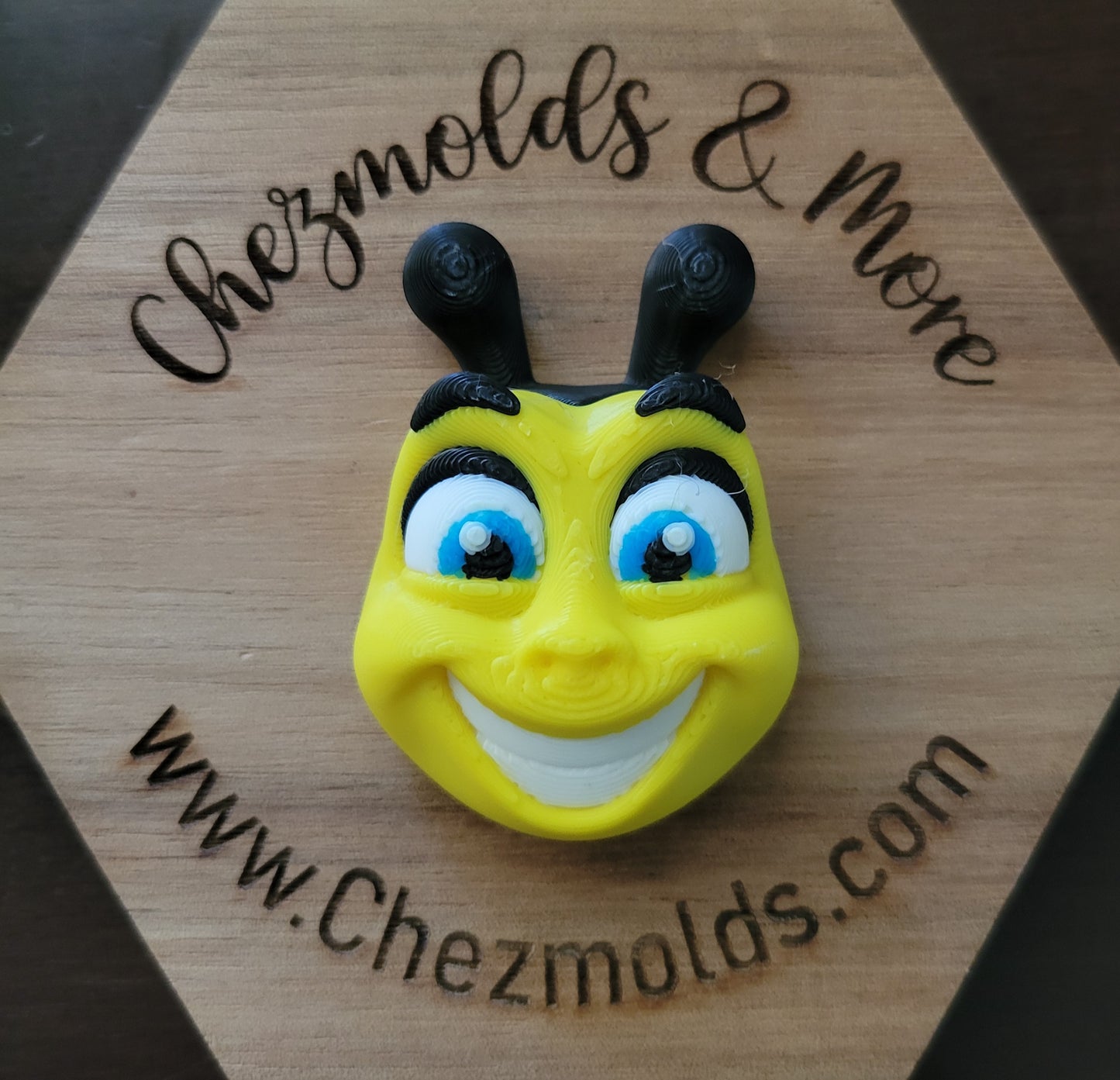 3d printed 3D flatback-bee