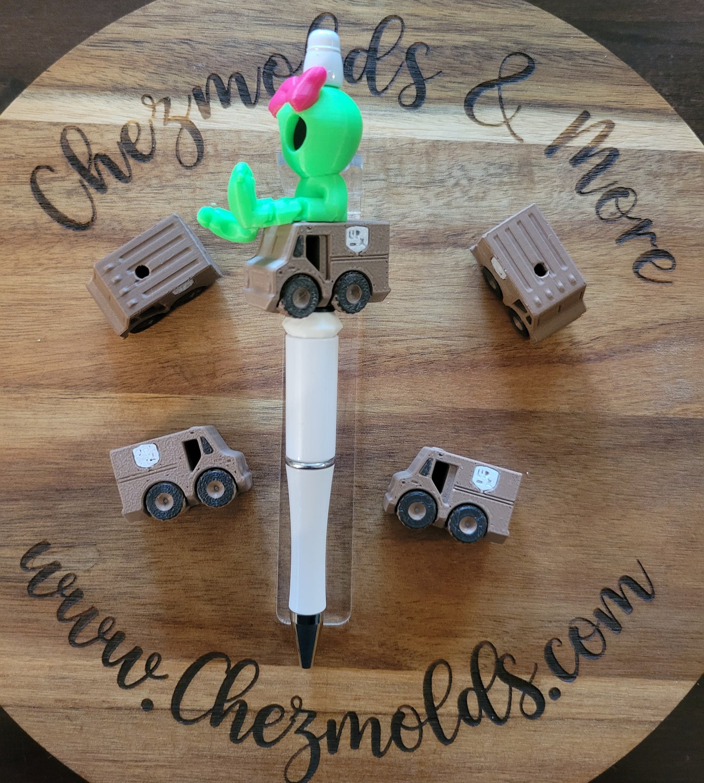 CE 3d printed focal Bead-Brown Truck