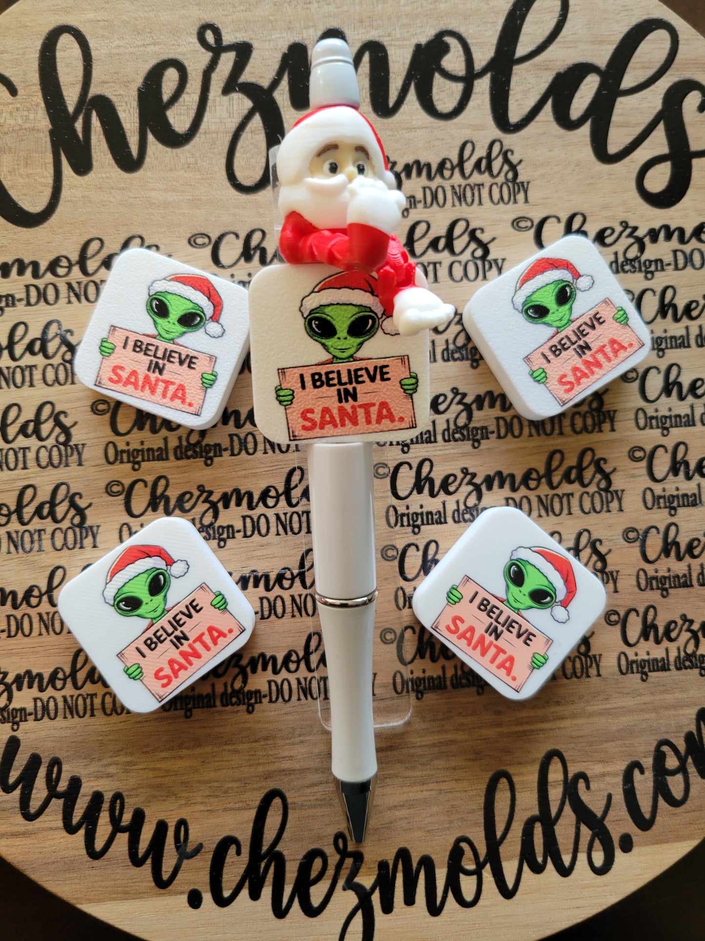 CE 3d printed focal Bead-Alien i believe in santa