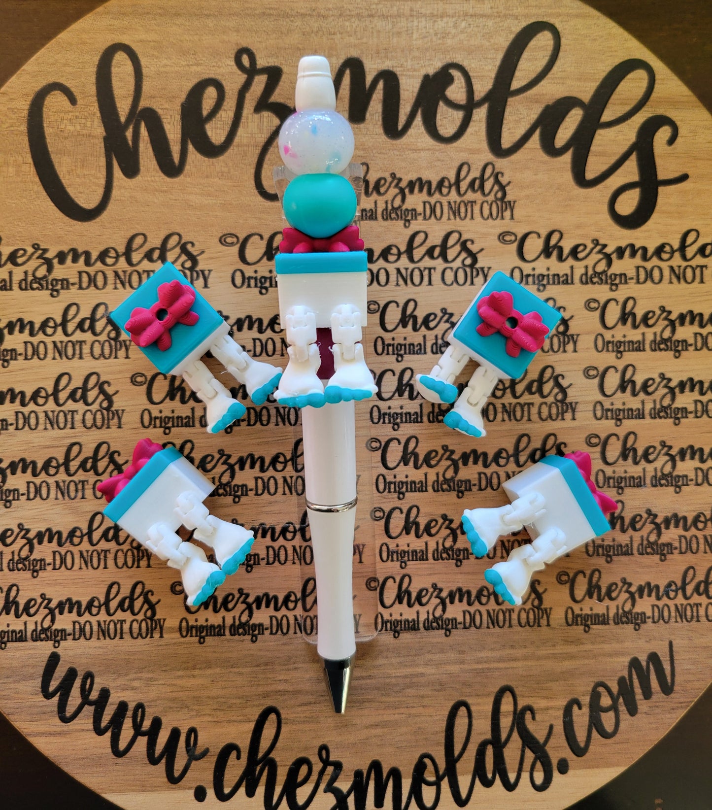 CE 3d printed focal Bead-present- white/ teal/plum kicker ( flexy feet )