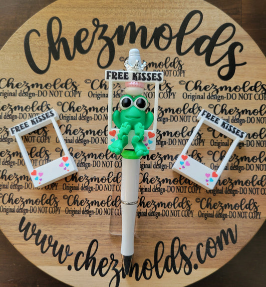 CE 3d printed focal Bead -white kiss booth