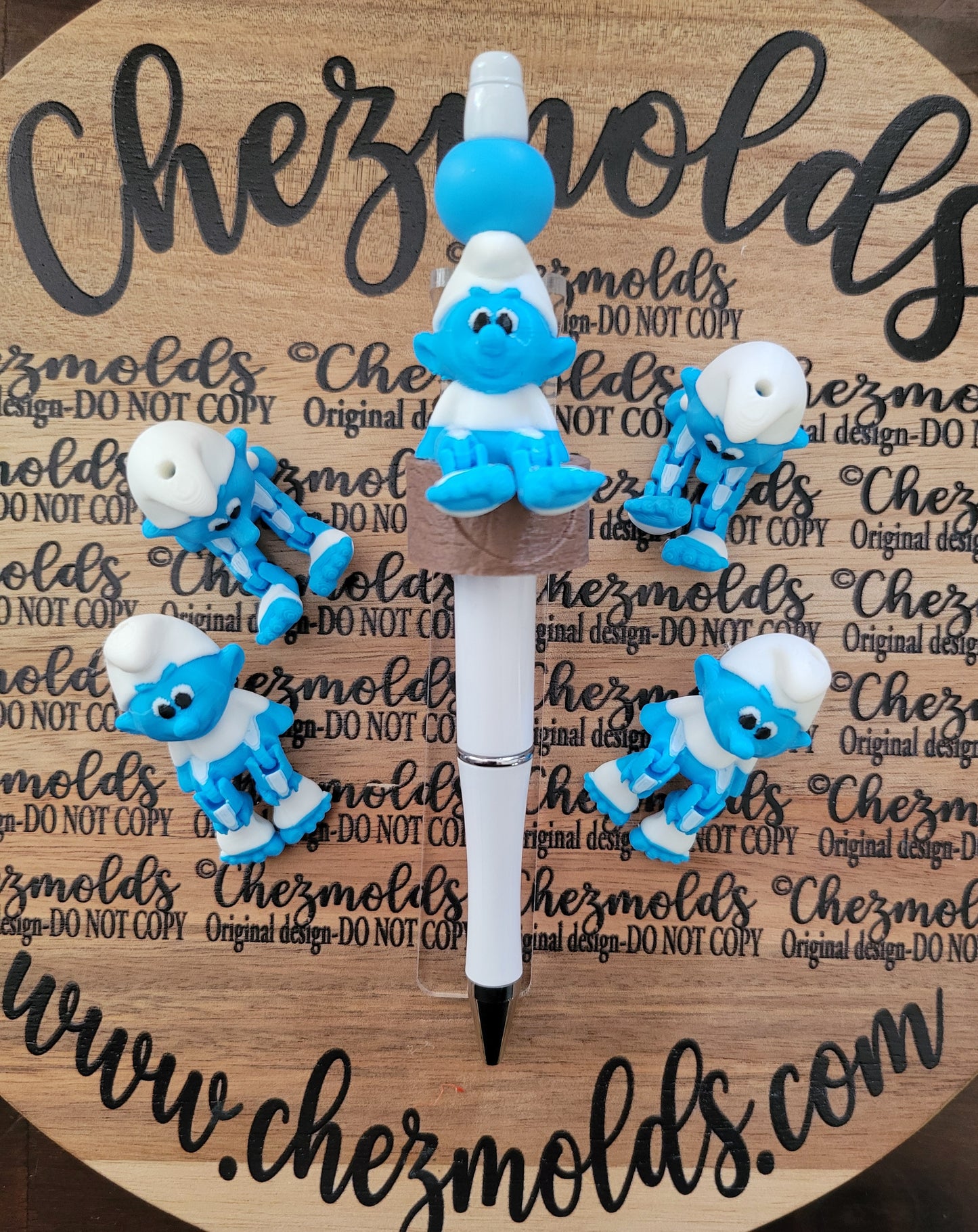 CE 3d printed focal bead- Smurfy kicker ( flexy feet )