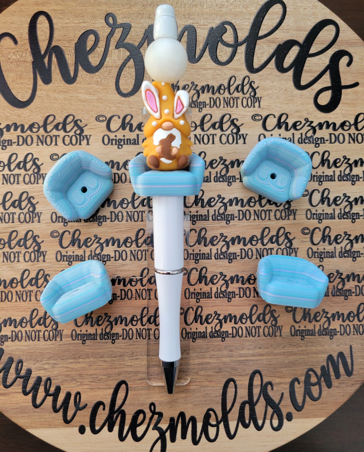 CE 3d printed focal Bead- spring loveseat