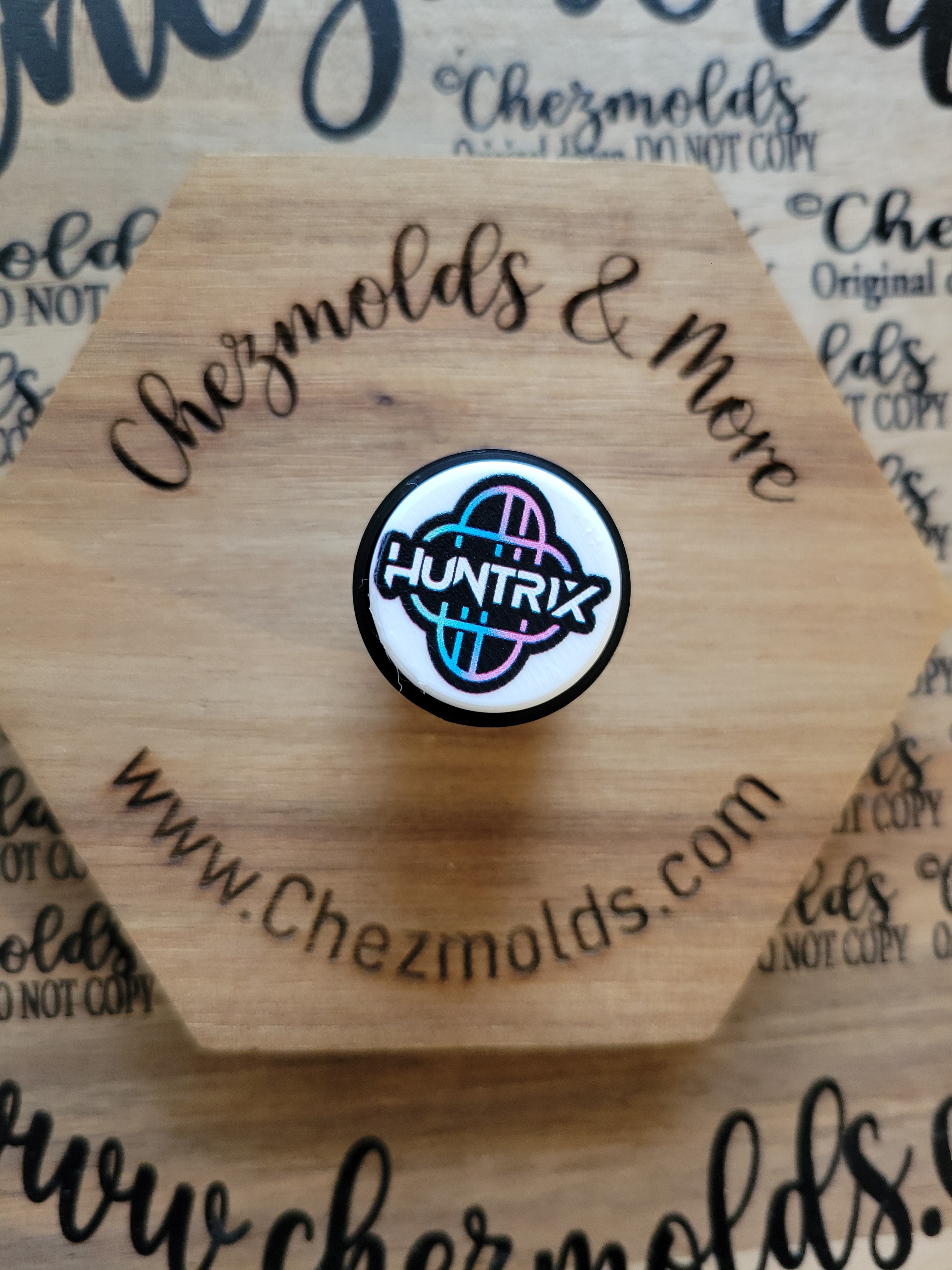 CE 3d printed Clicky button- focal Bead-H logo – ChezMolds & More