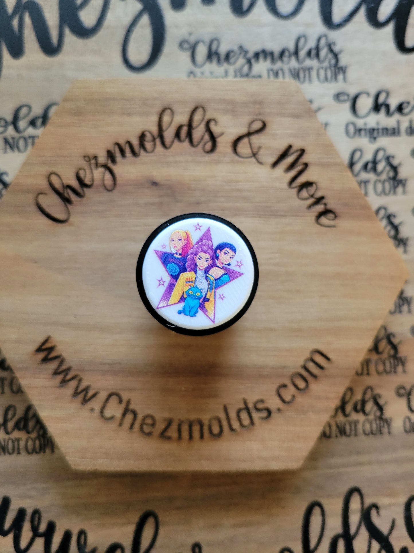 CE 3d printed Clicky button-  focal Bead-kpop star