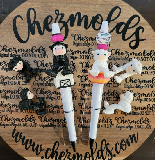 CE 3d printed focal bead-Baby Sheep/lamb kicker ( flexy feet )