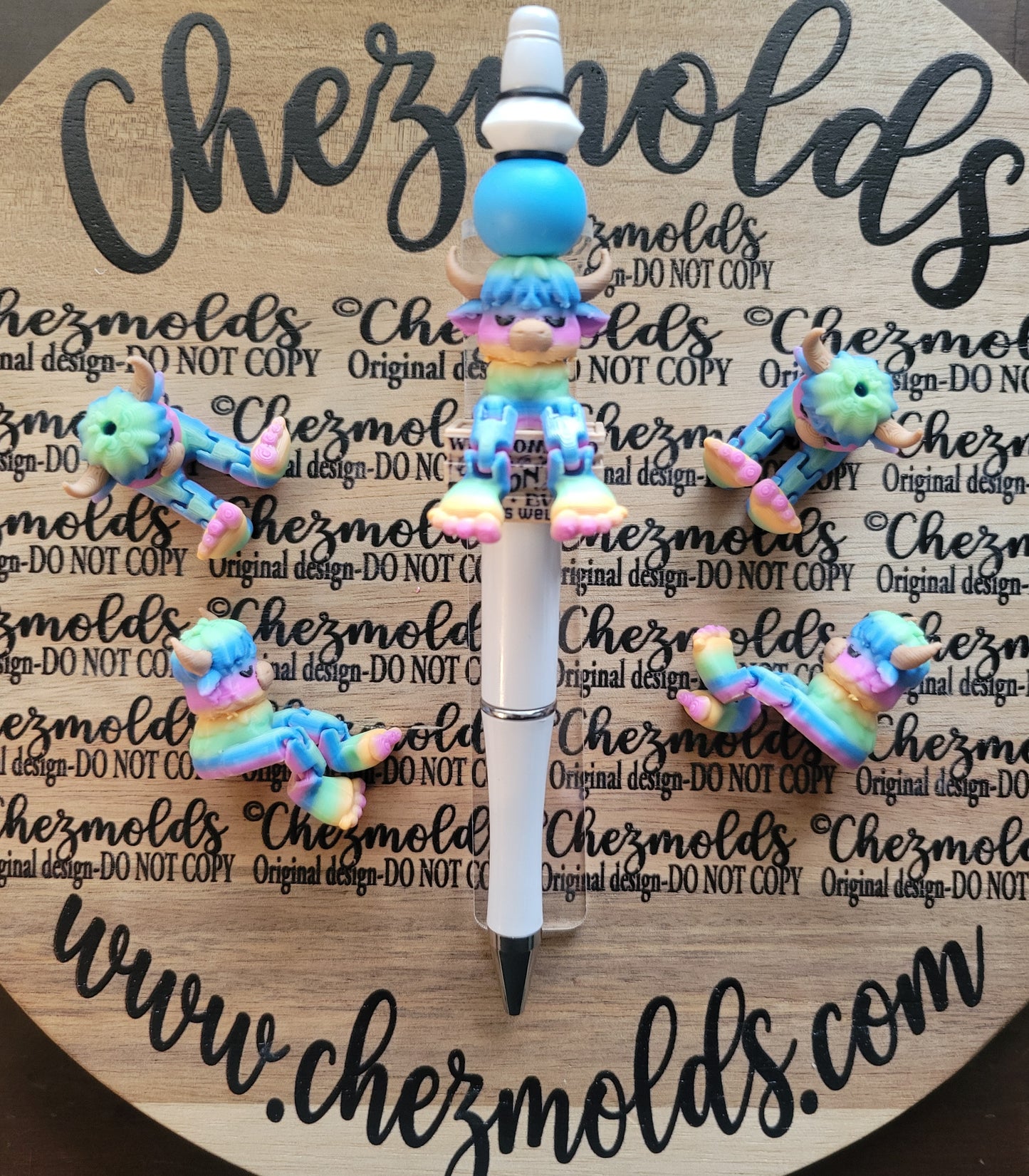 CE 3d printed focal bead-LE- easter highland kicker ( flexy feet )