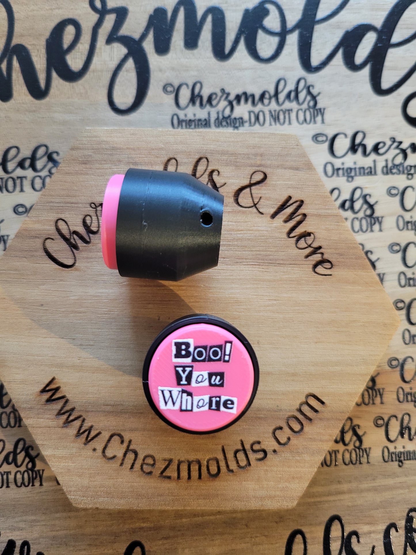 CE 3d printed Clicky button-  boo you wh*re