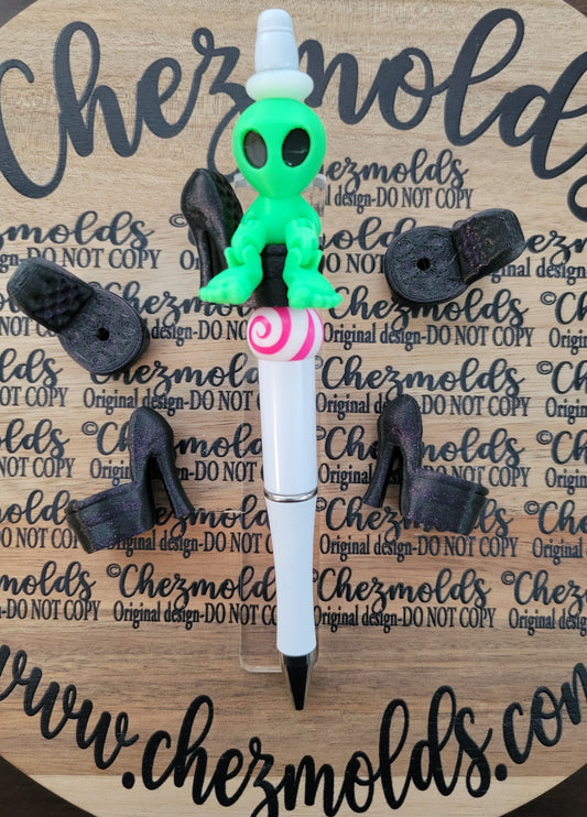 CE 3d printed focal Bead-3D black sparkle heel chair