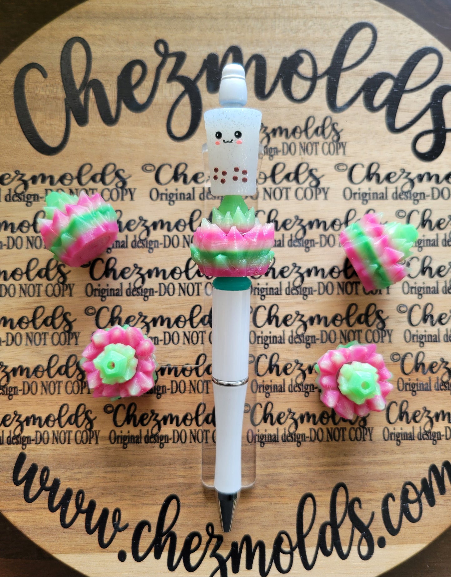 CE 3d printed focal Bead-crystal spinner- pink/green jelly