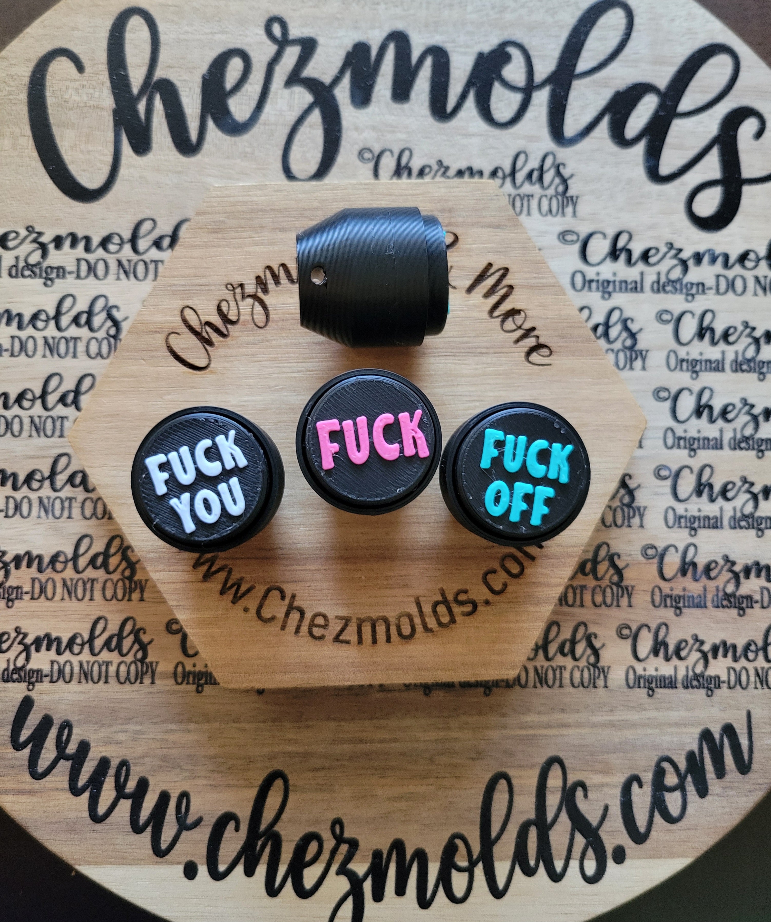 CE 3d printed Clicky button- F word – ChezMolds & More