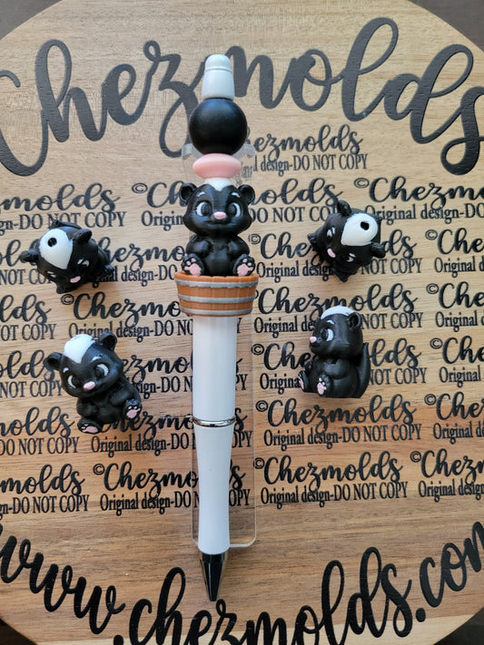 CE 3d printed focal Bead-3D baby skunky NONK
