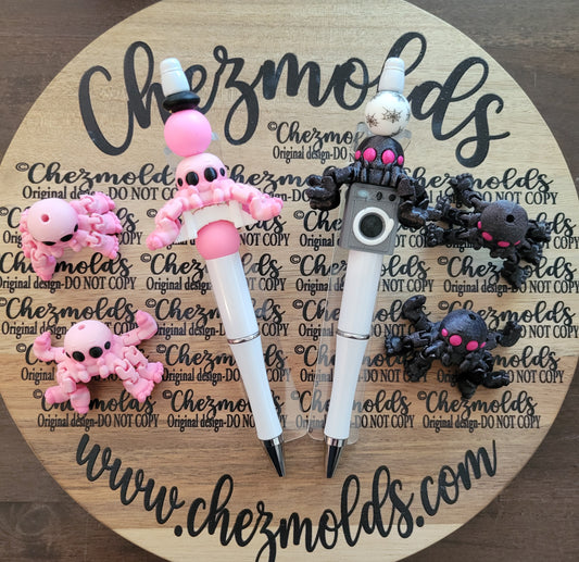 CE 3d printed focal bead- Cutie jumper pider ( flexy feet )