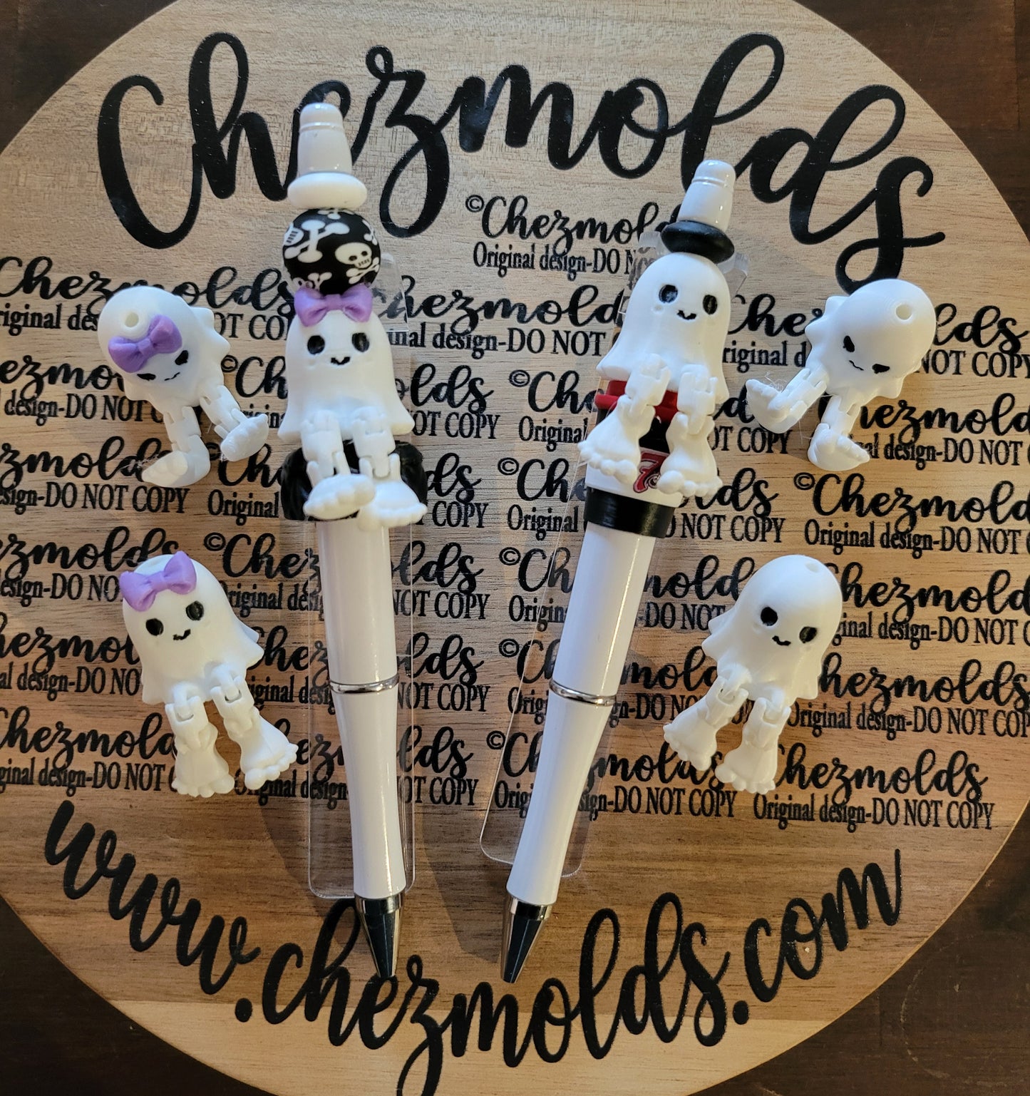 CE 3d printed focal bead- Cutie ghost kicker ( flexy feet )