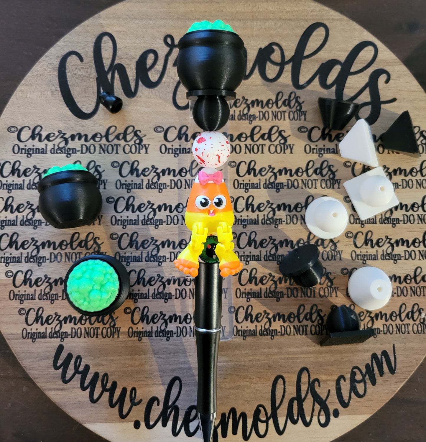 CE 3d printed - PEN TOPPER Fidget clicker- cauldron with bubbles
