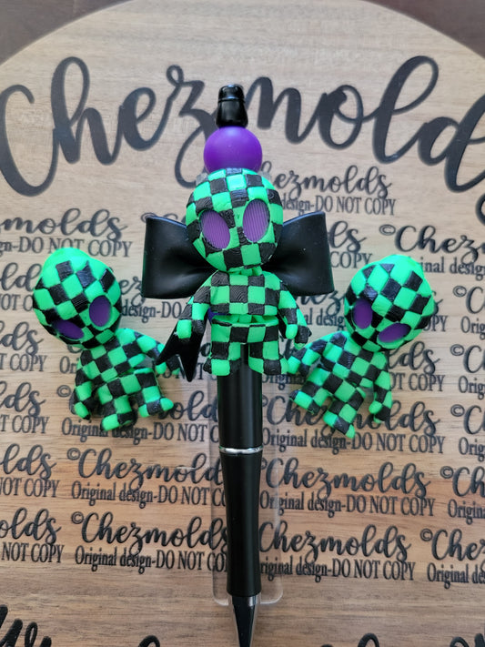 CE 3d printed focal Bead DANGLERZ-Alien green and black check