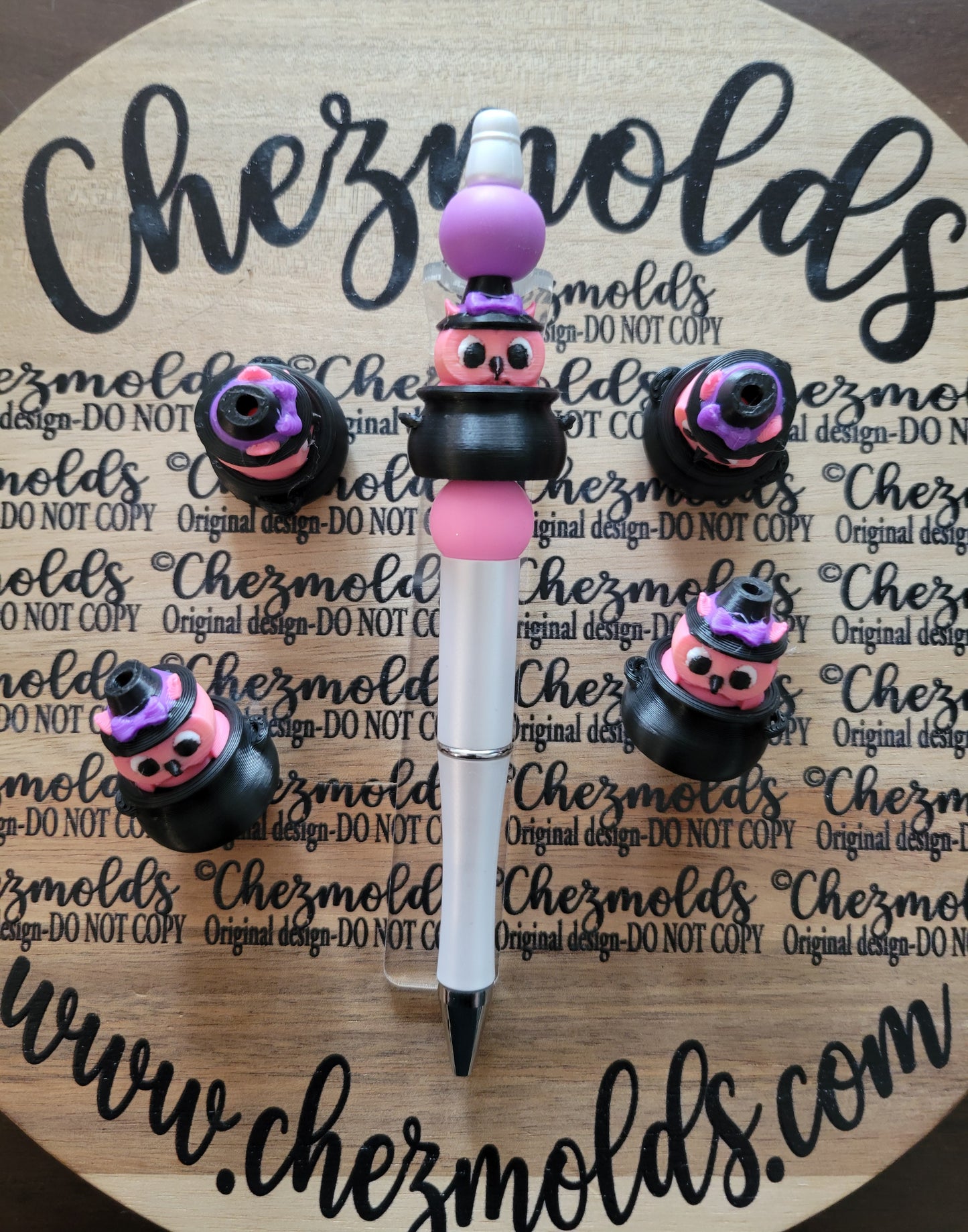CE 3d printed focal Bead-cutie baby owl in cauldron NONK