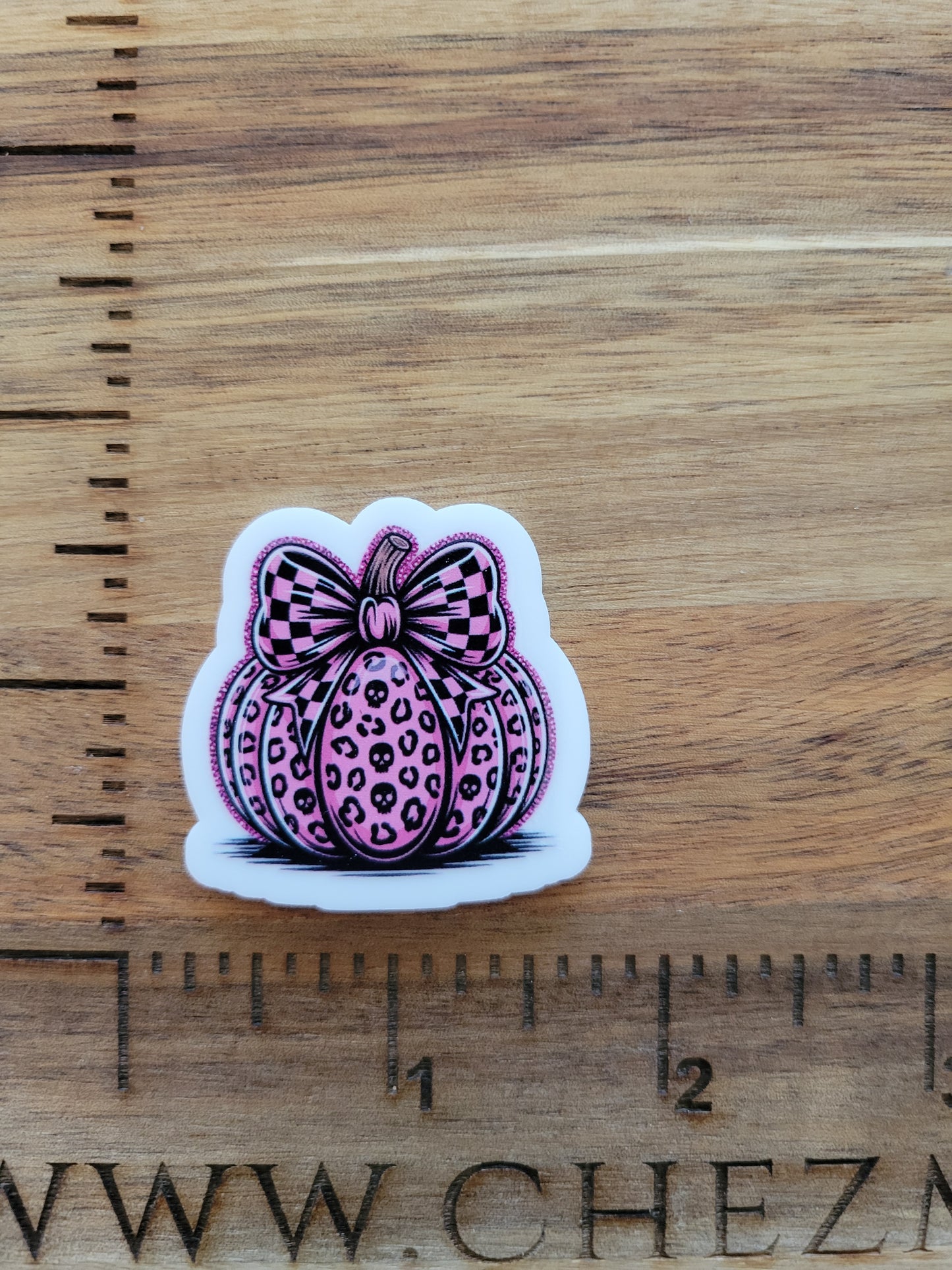 uv printed acrylic flatback- pink pumpkin cheetah skull