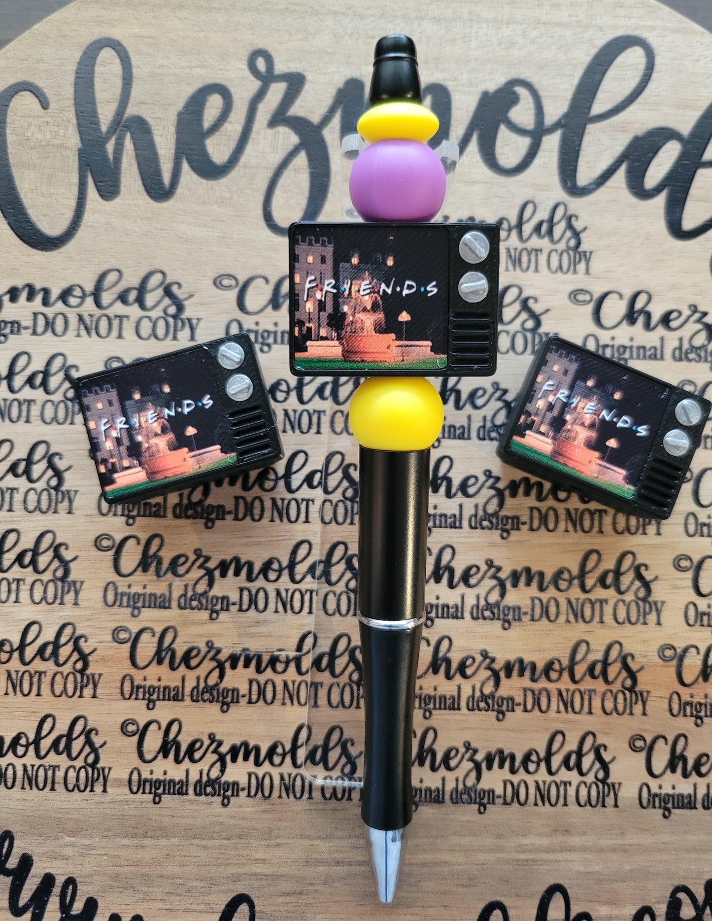 CE 3d printed focal Bead-Retro Tv- friends