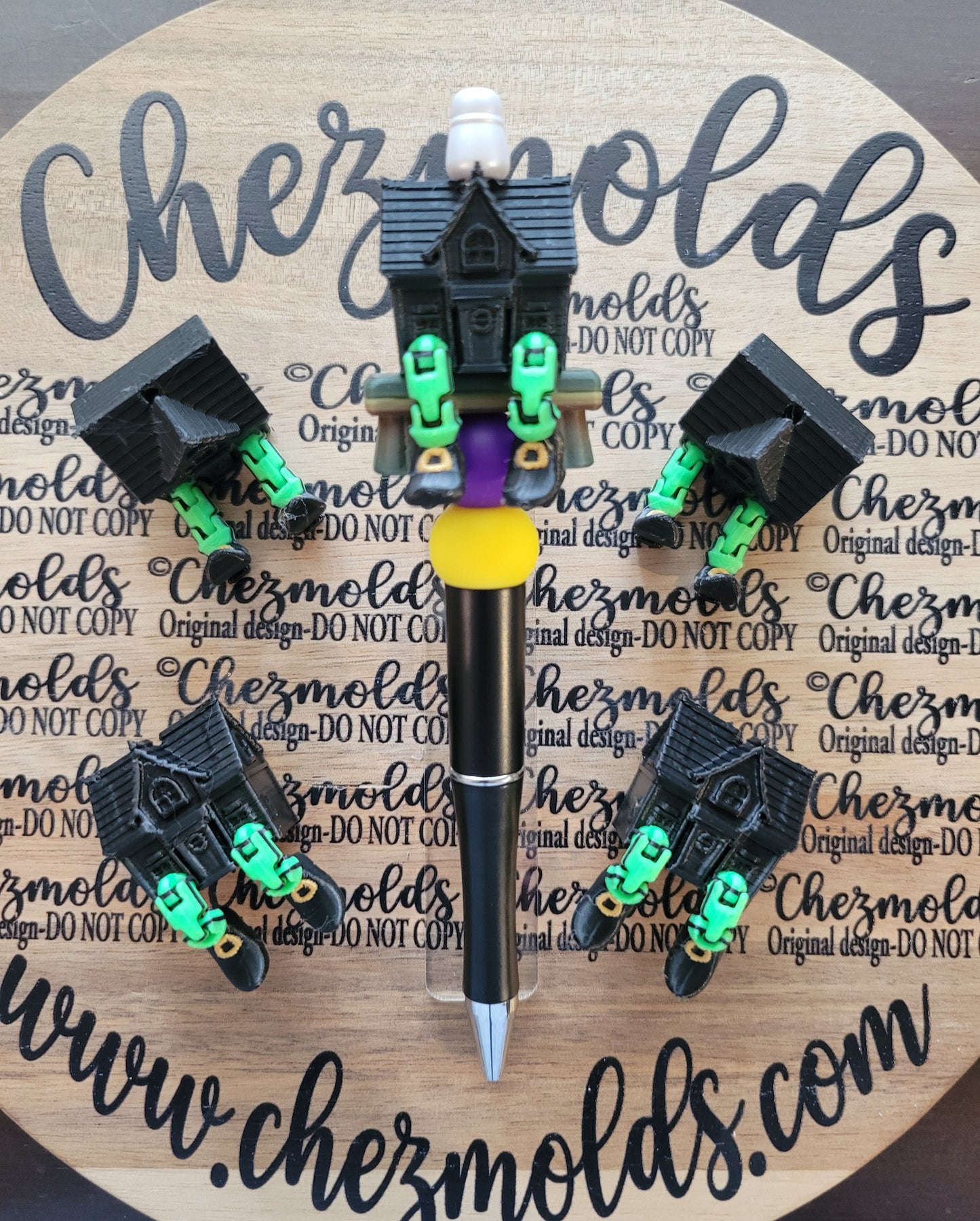 CE 3d printed focal Bead-present- Haunted house kicker ( flexy feet )