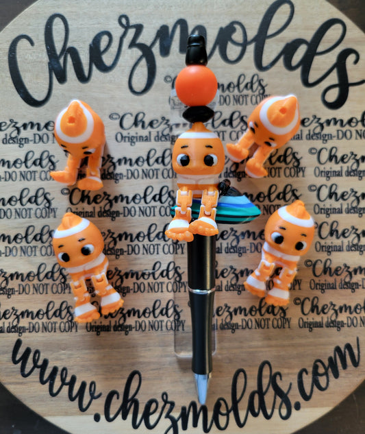 CE 3d printed focal Bead- Cutie clownfish kicker ( flexy feet )