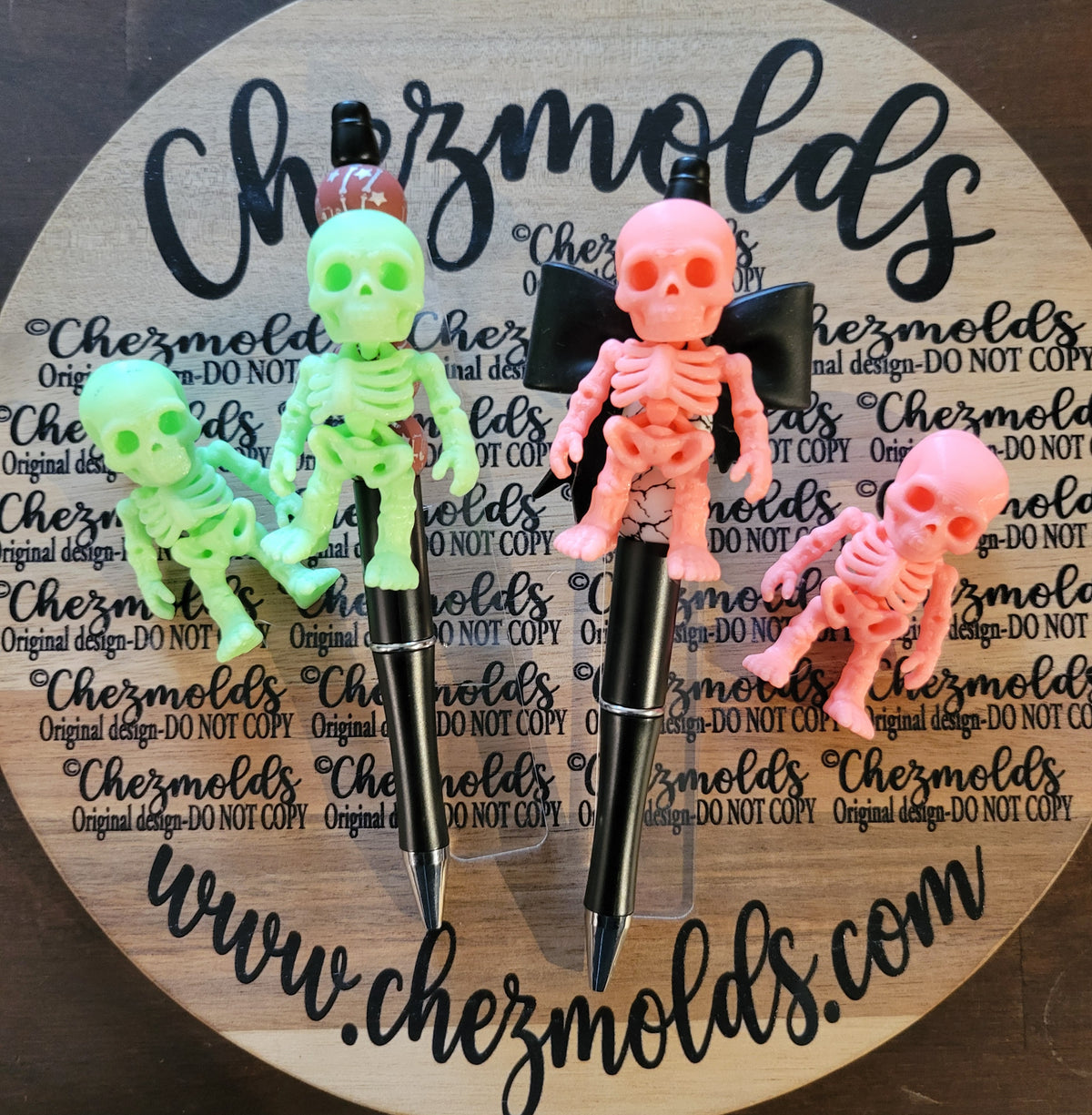 CE 3d printed focal Bead DANGLERZ-Glowing ( in the dark) skelly