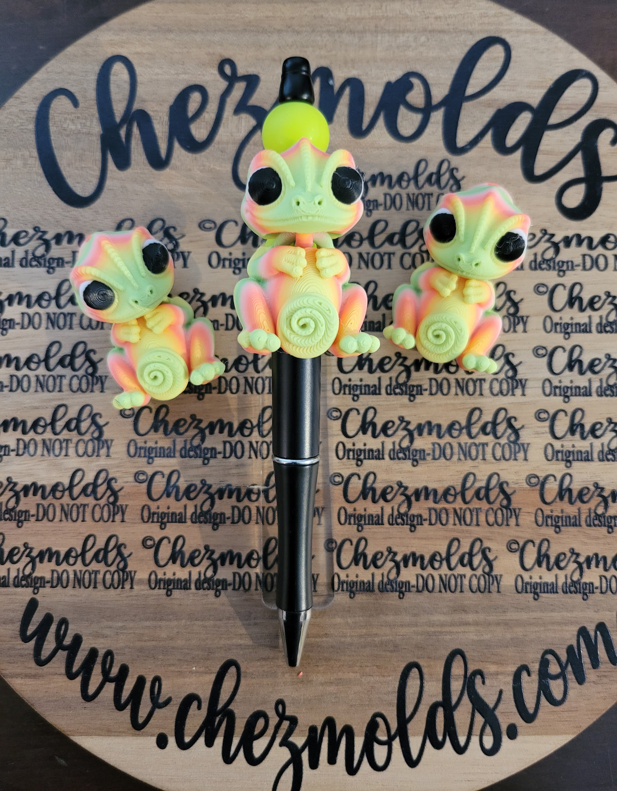 CE 3d printed focal Bead DANGLERZ-cutie chameleon
