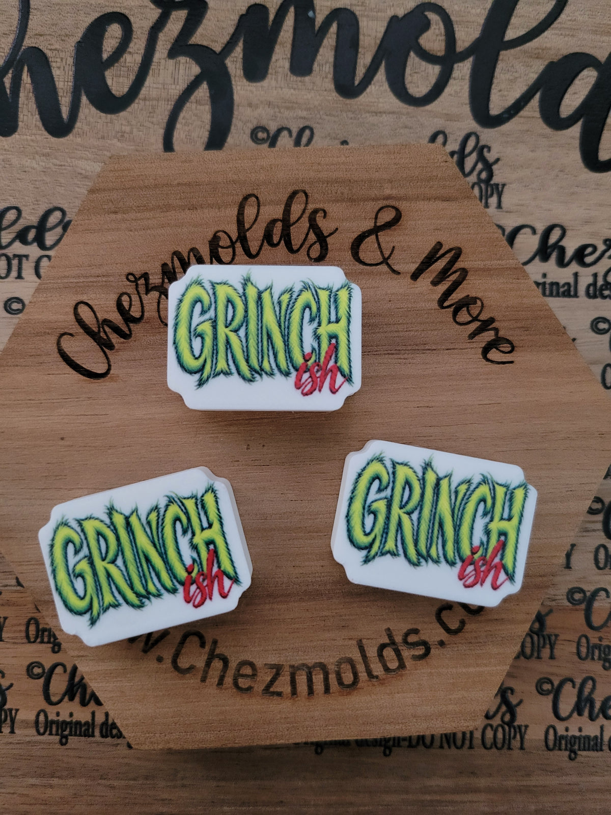 CE 3d printed focal Bead-Grinch-ish