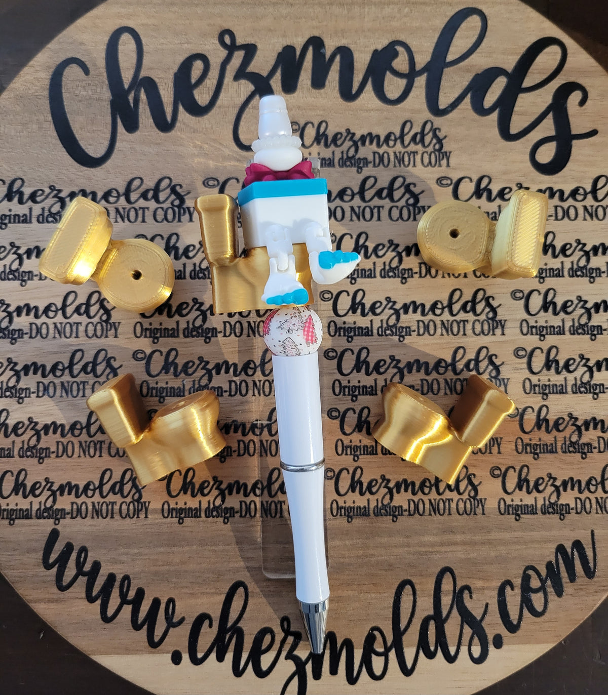CE 3d printed focal Bead- golden toilet