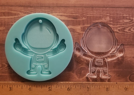 Spaceman Keychain Mold