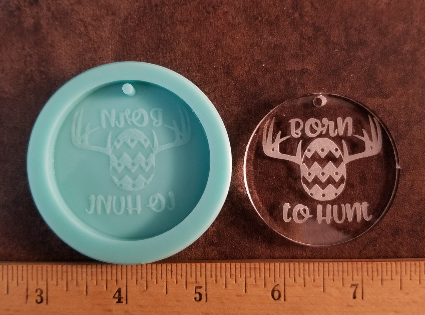 Born to Hunt Eggs Keychain Mold