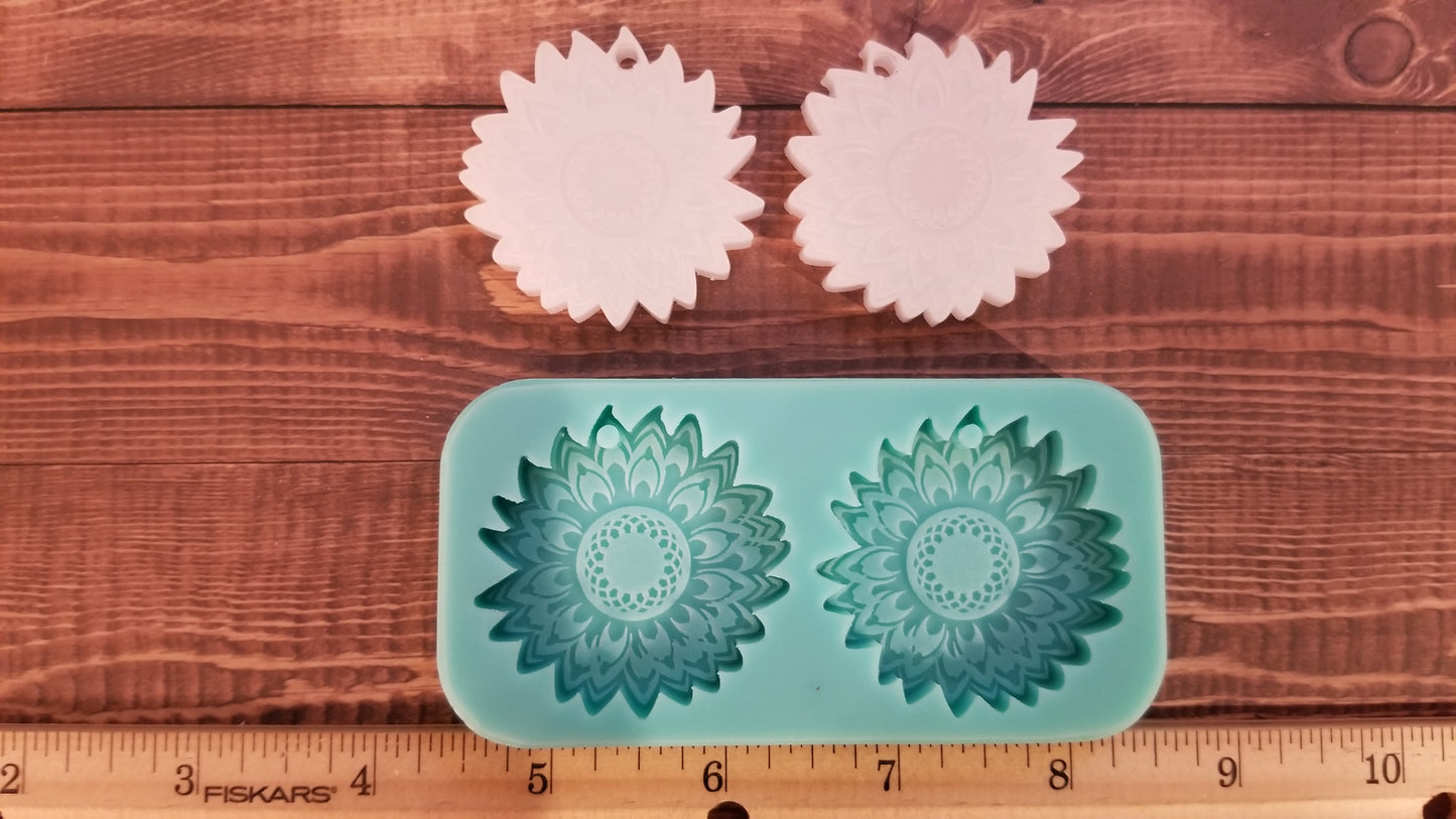 Sunflower Keychain Pallet Mold