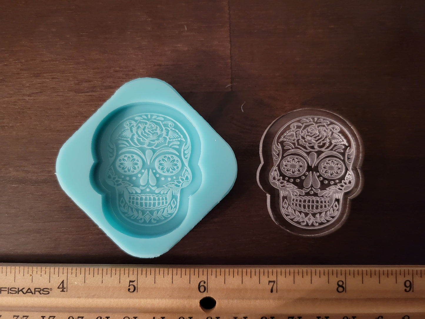 Sugar Skull Phone Grip Mold