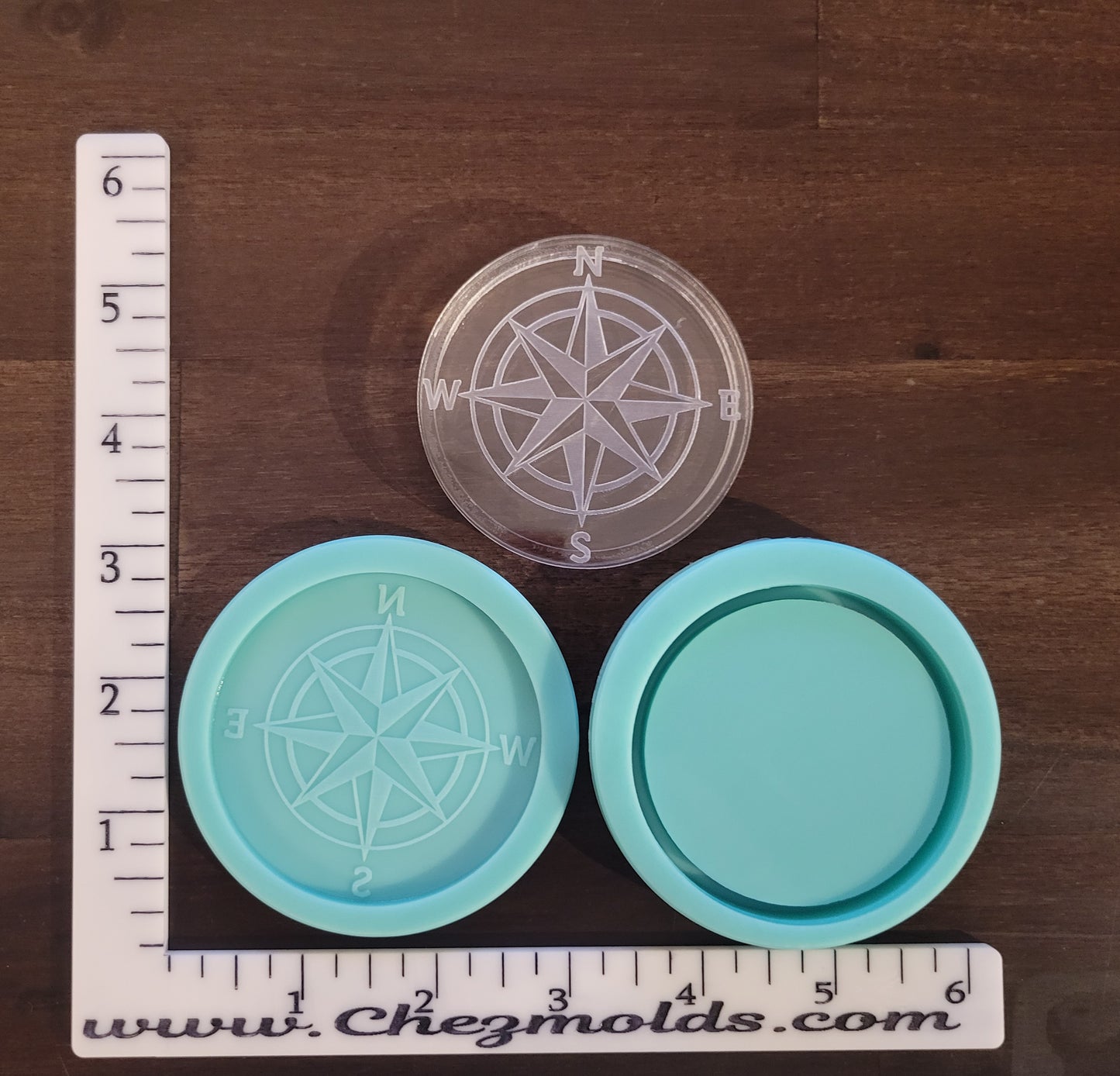 Regular Compass shaker with custom engraved lid