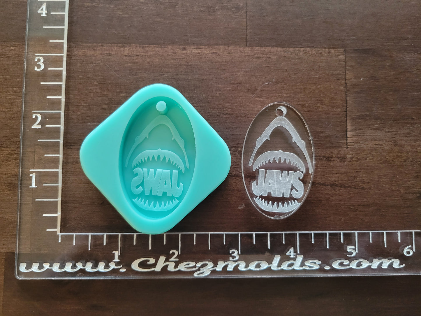 Shark oval Keychain