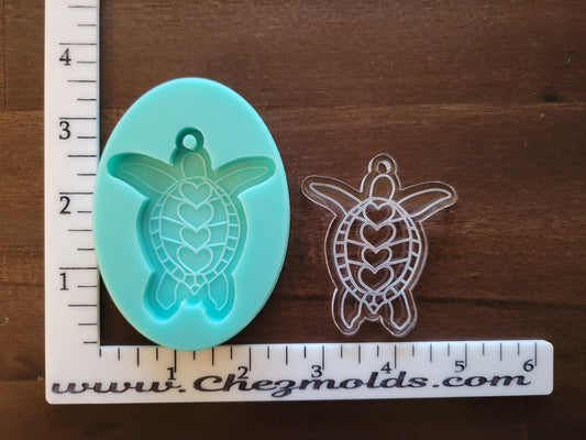 Heart turtle keychain