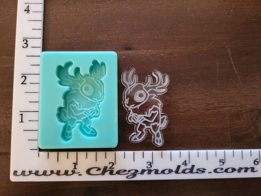 Cute cryptid - standing horned