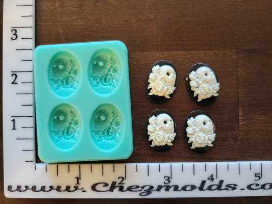 Mini cameo pallet- rose skull