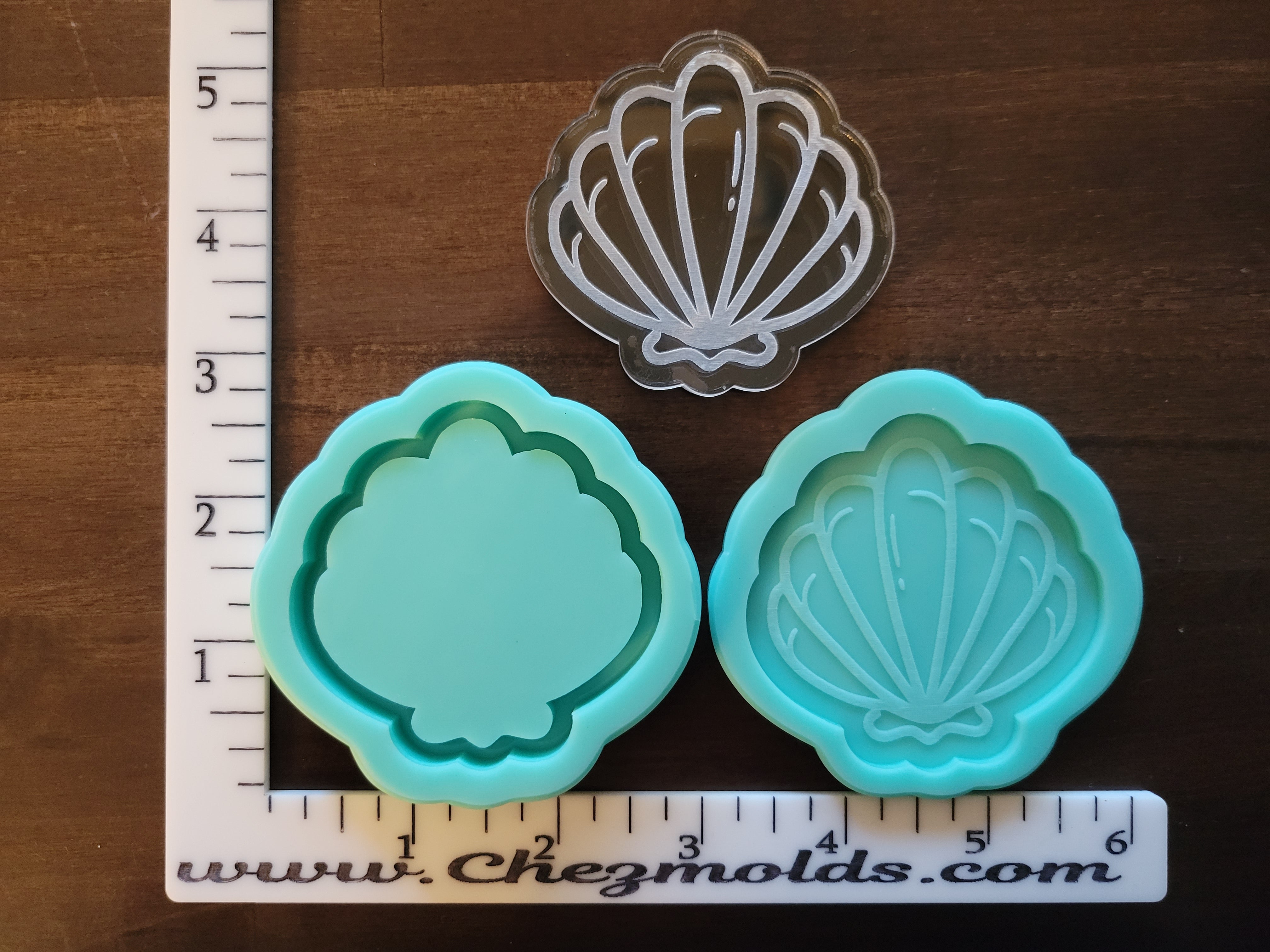 Full shell shaker with lid – ChezMolds & More