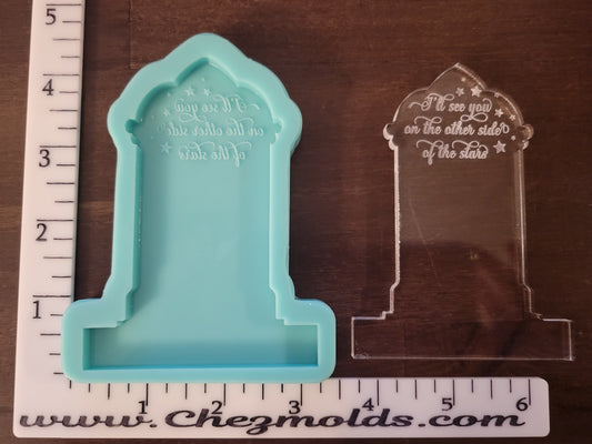 Pet memorial headstone