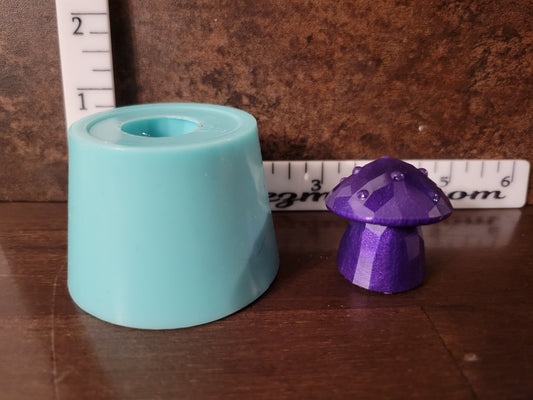 Faceted 3d Mushroom stubby